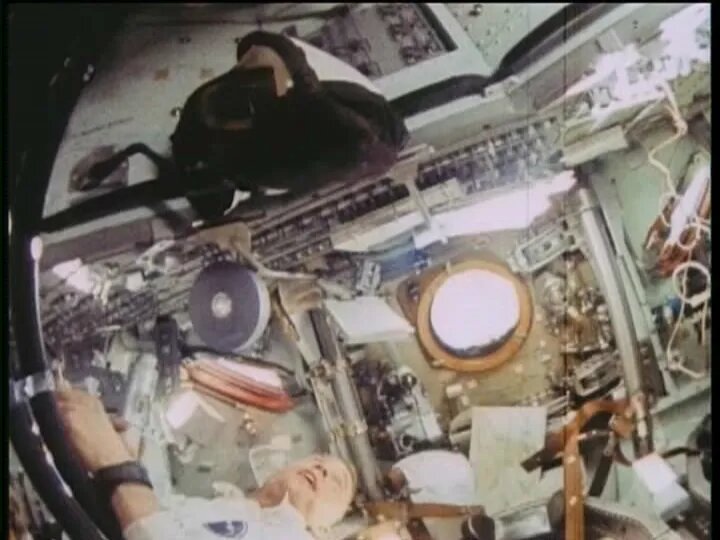 ИCТОЧНИК: https://www.nasa.gov/history/alsj/WOTM/WOTM-DuctTape.html