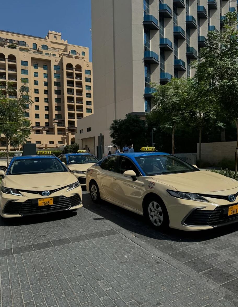 Такси в Дубае