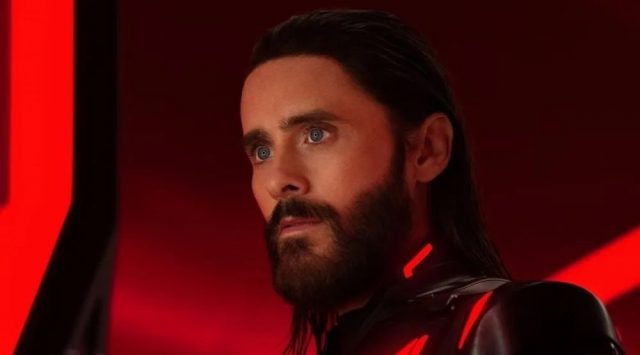    Кадр из фильма «Трон: Арес»