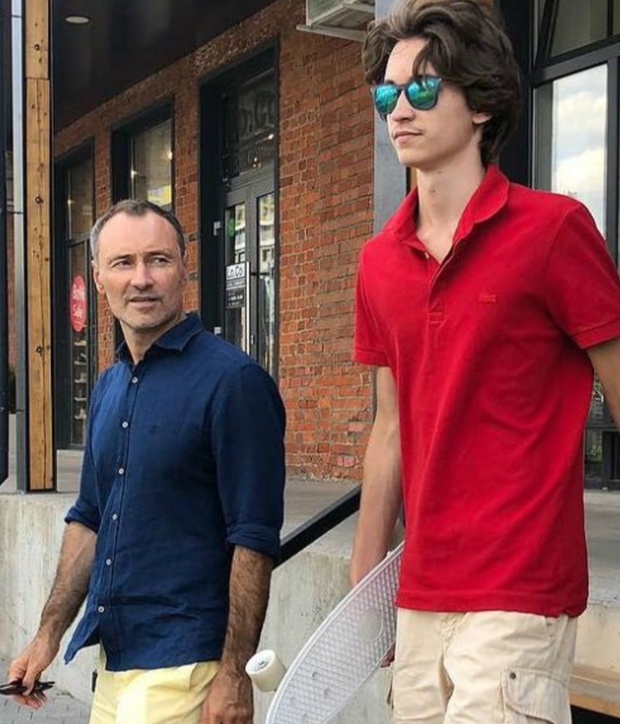 Дмитрий и его взрослый сын Борис