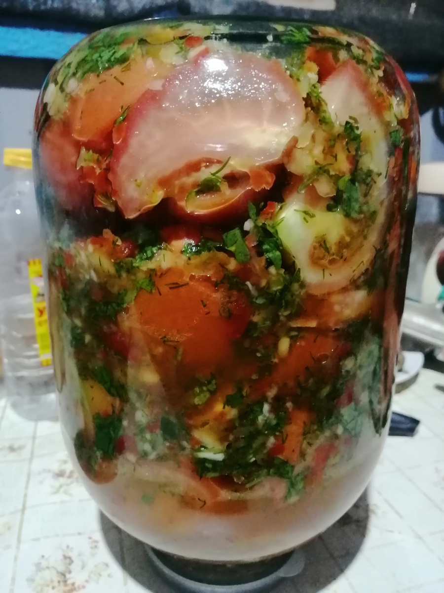 Помидоры по корейски.