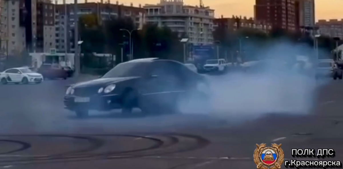     В Красноярске задержали дрифтера на «Мерседесе»