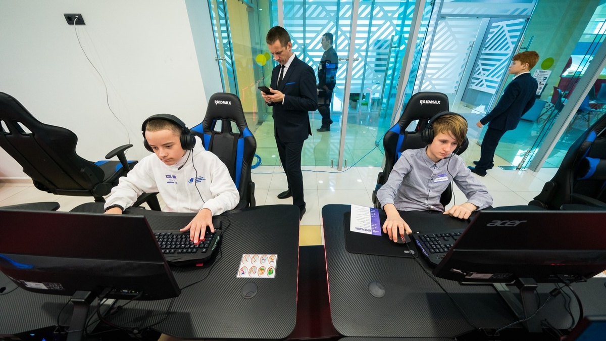   В Югре откроют школу цифровых видов спорта