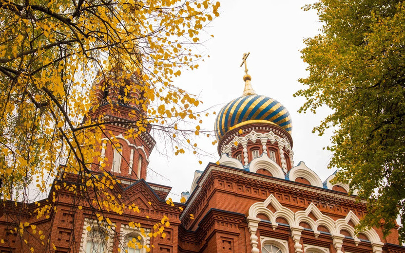    Главные новости Ижевска на утро 8 октября: смертельное ДТП и конфликт вокруг «Енот-парка»