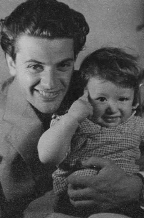 Маленький Михаил Ширвиндт с отцом