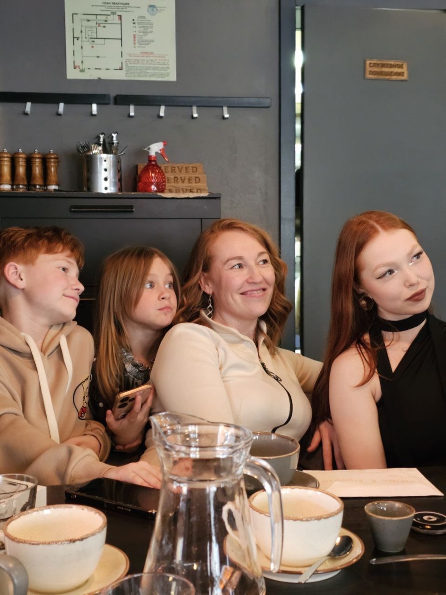 Семья рыжиков