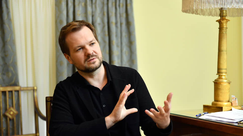 Художественный руководитель Александринского театра Никита Кобелев.📷Фото: Александр Коряков / Коммерсантъ