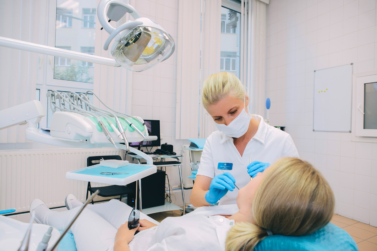 Фотография взята с сайта стоматологии Дмитрович Фэмили https://www.dmitrovich.ru/