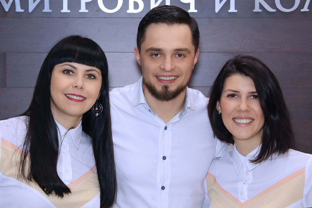 Фотография взята с сайта стоматологии Дмитрович Фэмили https://www.dmitrovich.ru/