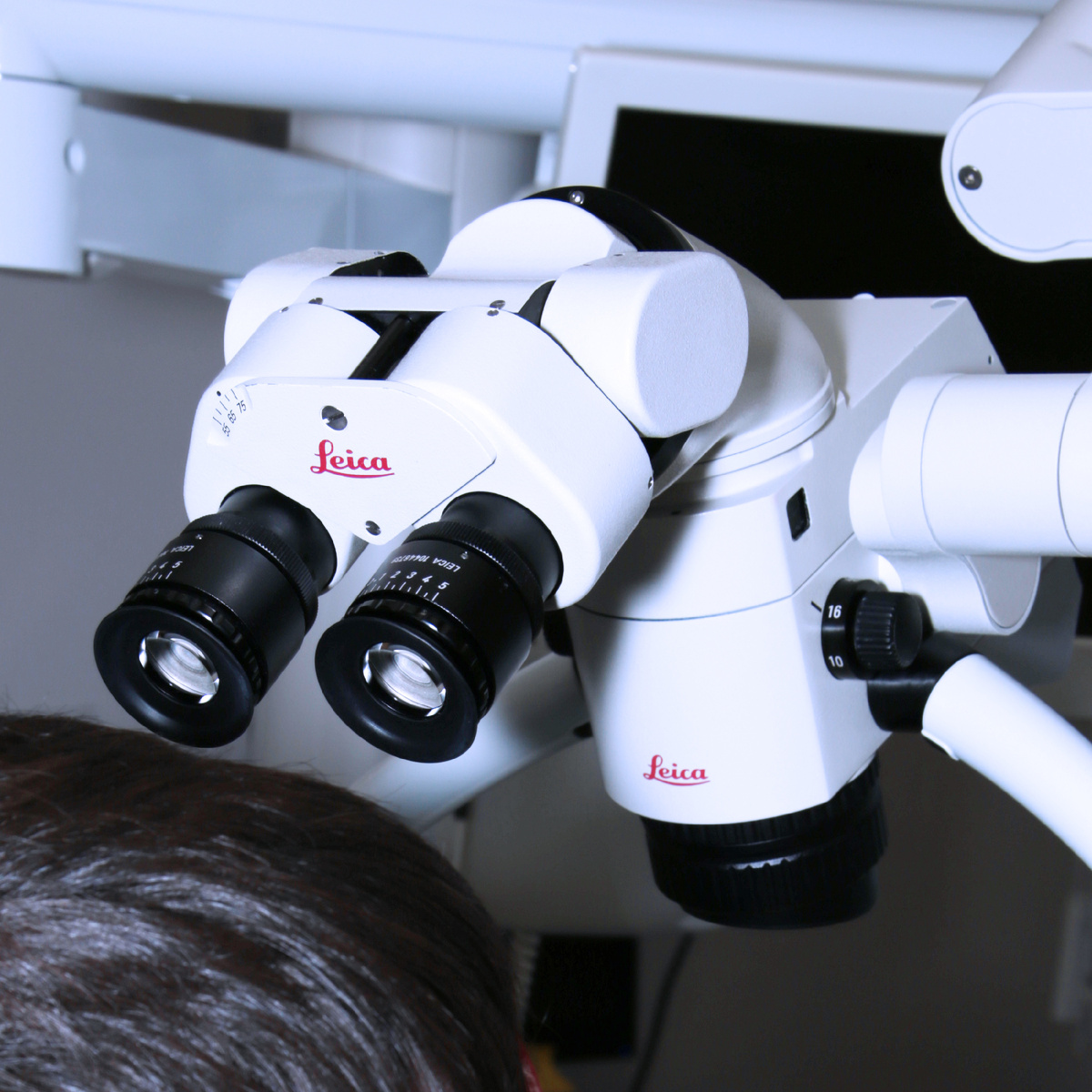 Фотография взята с сайта стоматологии Дмитрович Фэмили https://www.dmitrovich.ru/