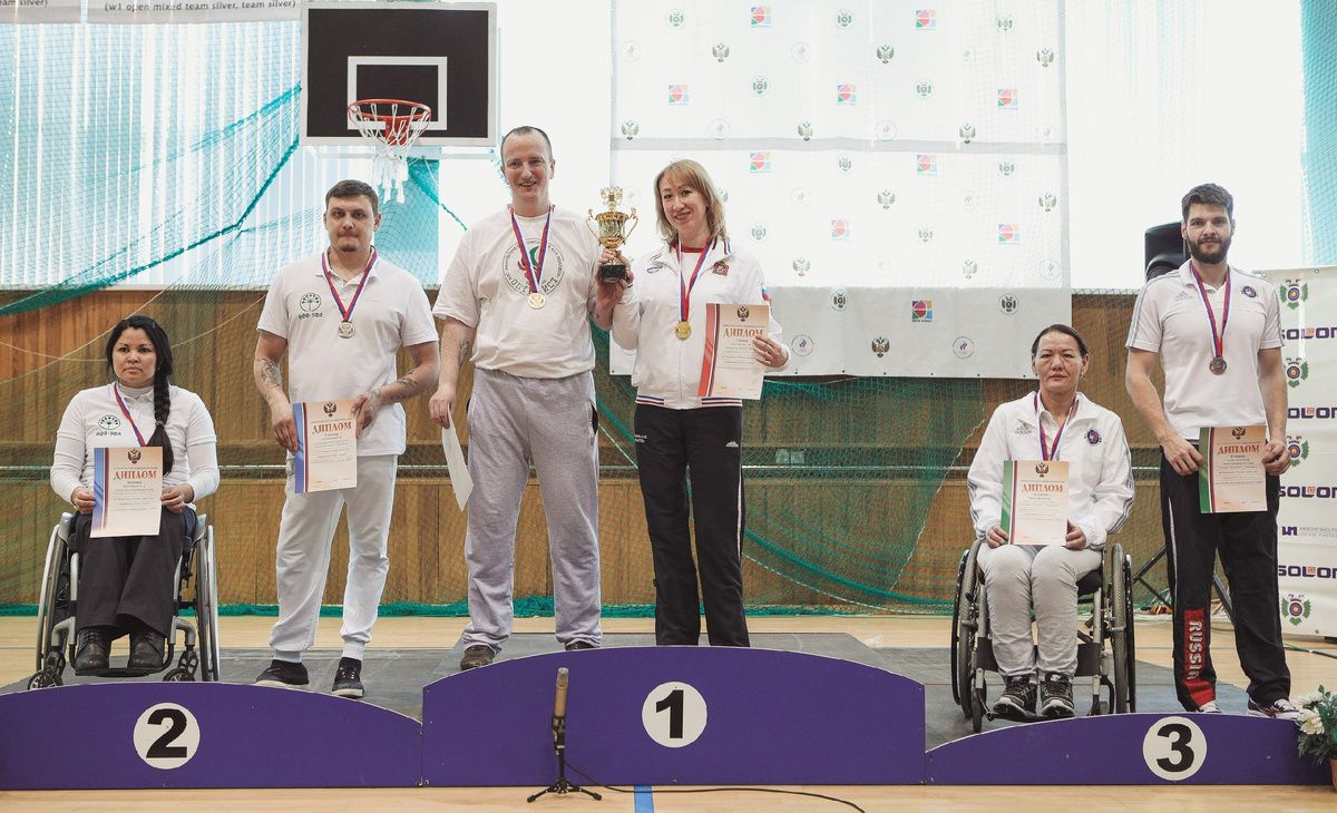 Довольно быстро Константин добился хороших результатов, несколько раз становился чемпионом Московской области и чемпионом в России в команде МИКС.