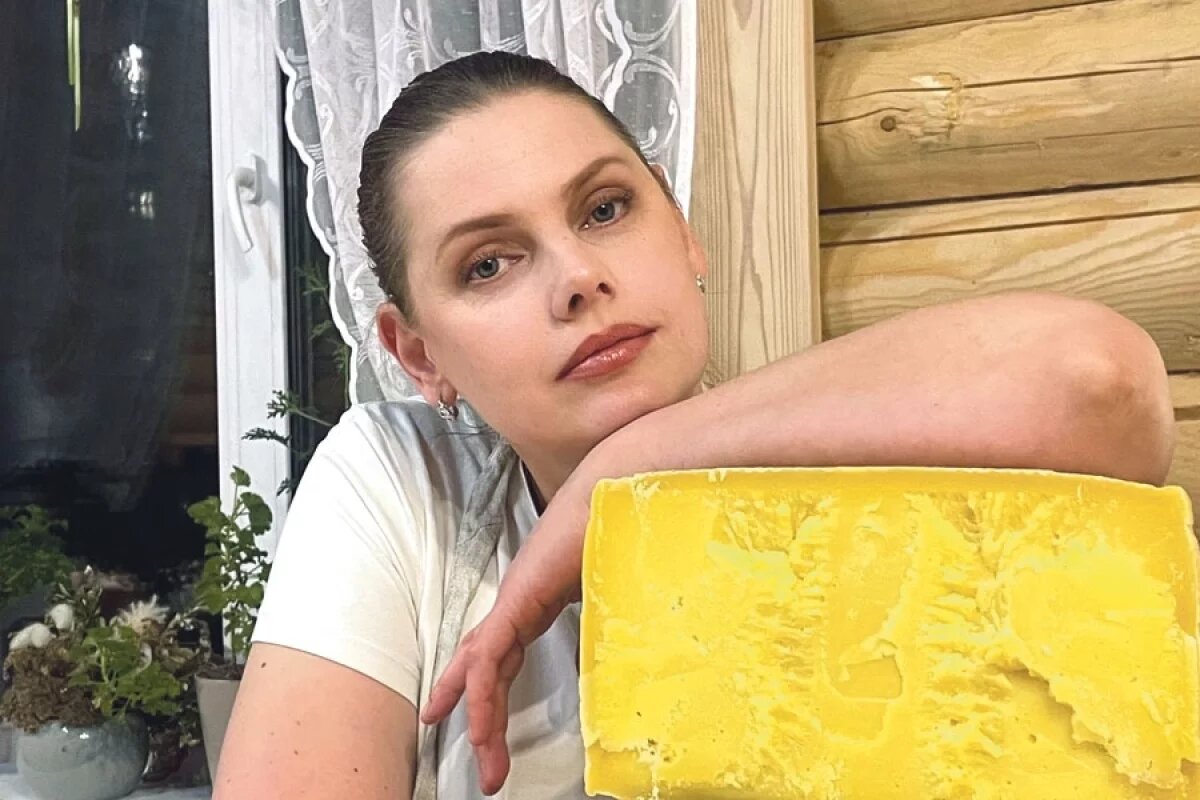    «Физических сил нужно много, много движения. С одной стороны, тяжело. Но это приятная усталость, так как работаешь на свежем воздухе, на земле, а это ведь наши корни, поэтому всегда легче».