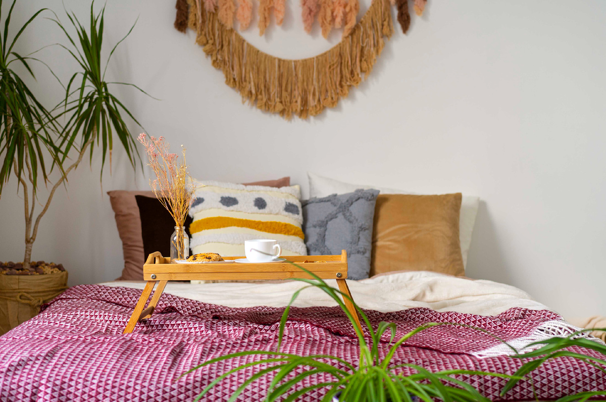 Интерьер спальни в стиле бохо