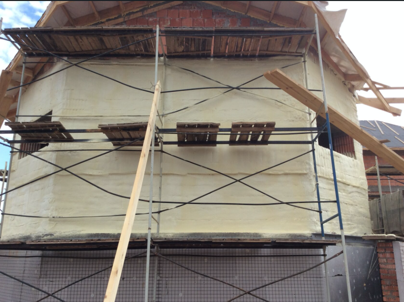 Теплоизоляция фасада дома из кирпича пеной Подрядчик ППУ утепления в Москве