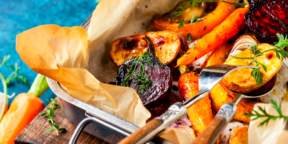 Запекание вместо жарки сохраняет вкус и делает блюдо легче и полезнее