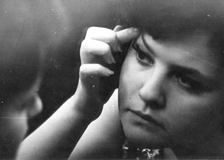 Нина Бродская, в 18 лет (фото с сайта Нины Бродской)