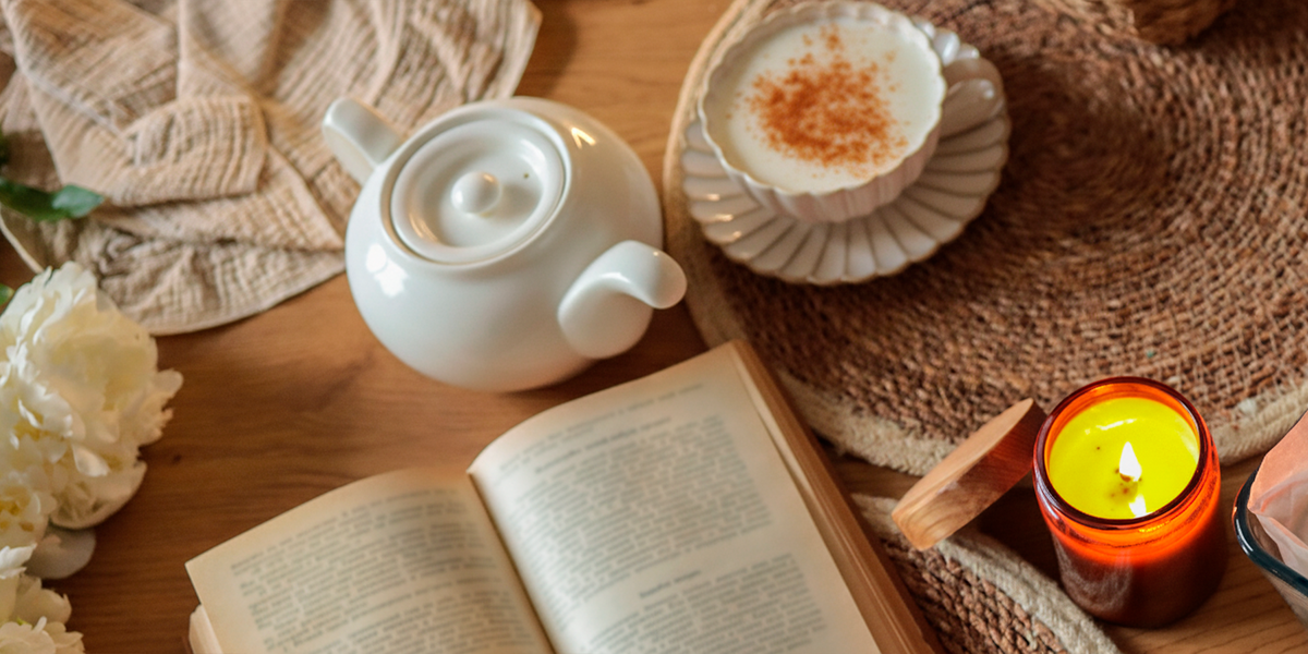 Стакан теплого молока — старый, но верный способ быстрее заснуть