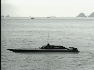 ROKN_SILC2Тип B (Racoon) полупогруженного судна КНДР