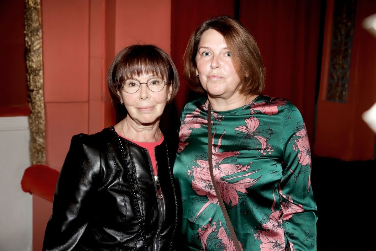 Евгения Симонова и Зоя Кайдановская