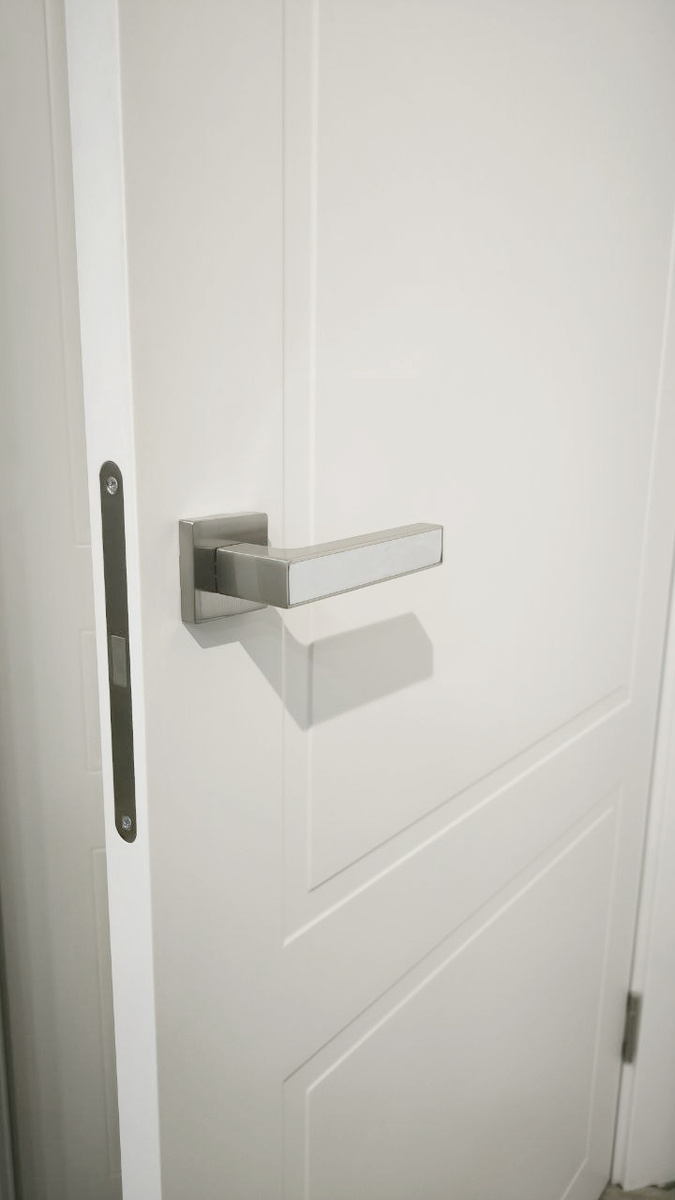 Межкомнатная дверь Неоклассика 2 эмаль белая