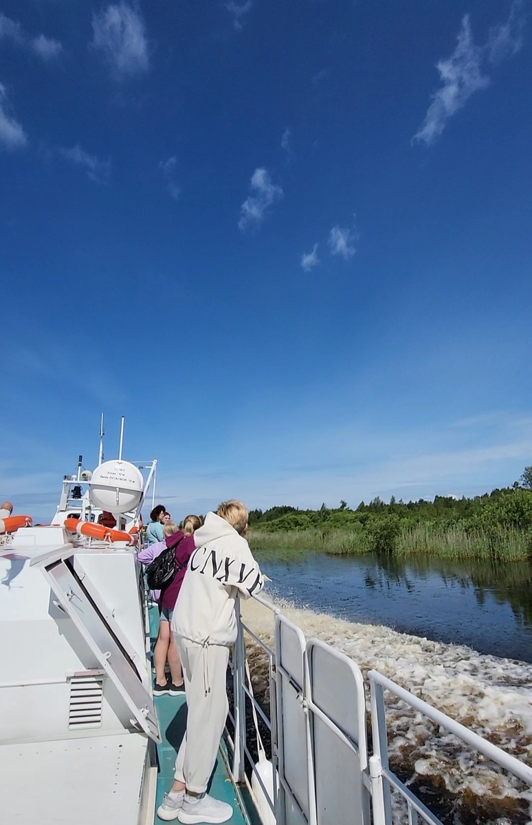 с ботра катера, река Толбица, фото из личного аррхива.