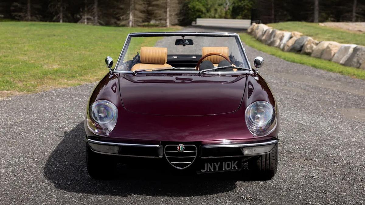 Alfa Romeo Spider 