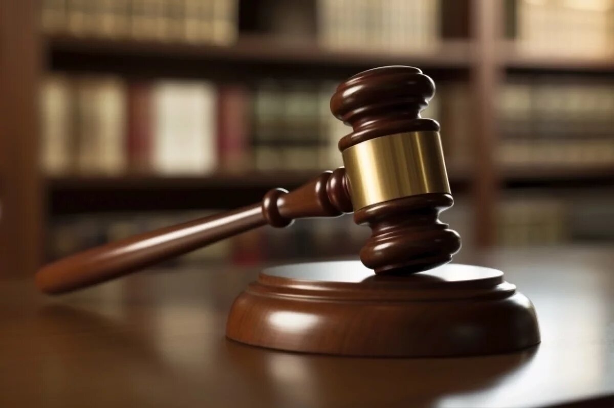    В Кургане осудили водителя, чуть не убившего пассажира-пенсионера