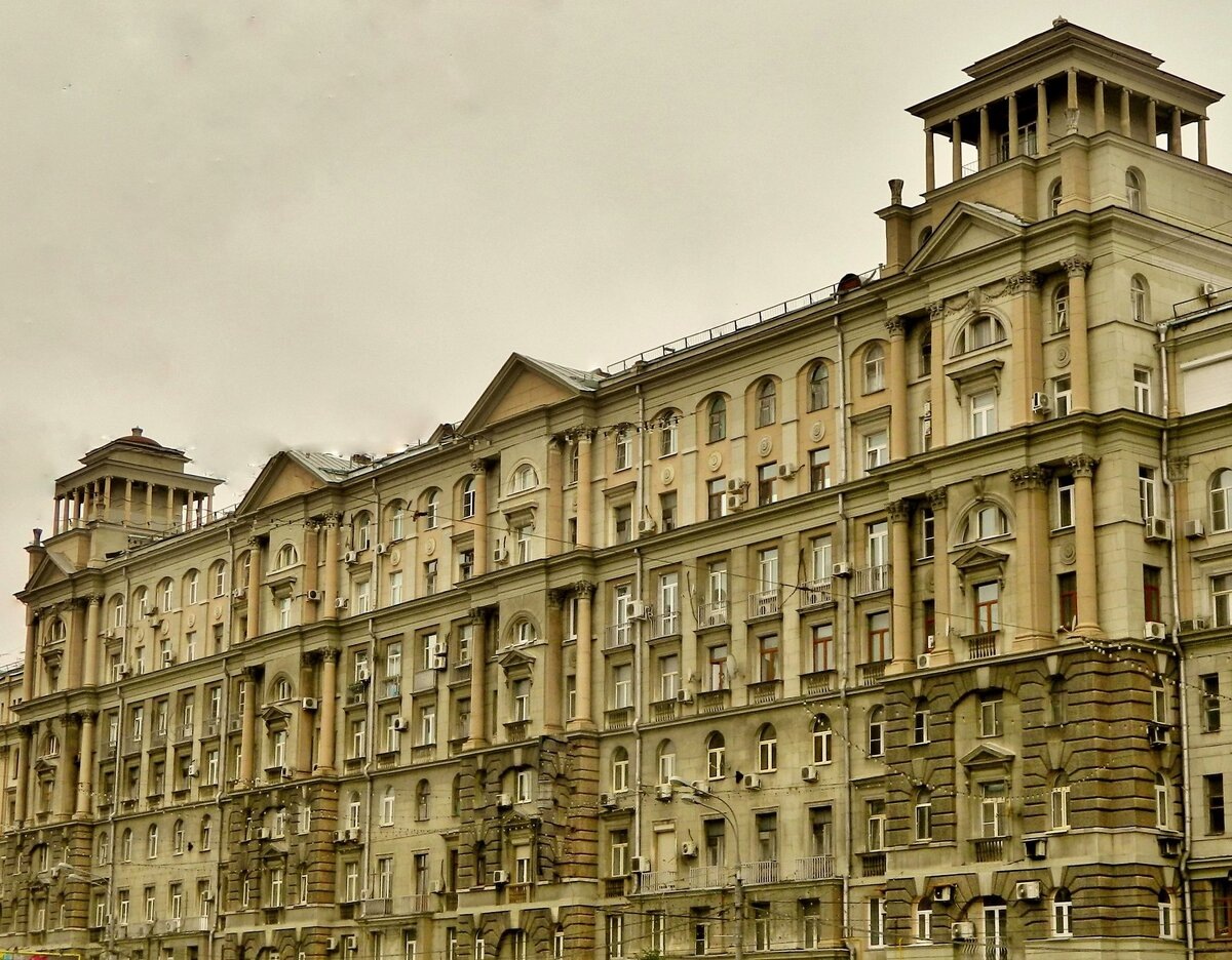 Дом 26 по Кутузовскому. Фото из интернета