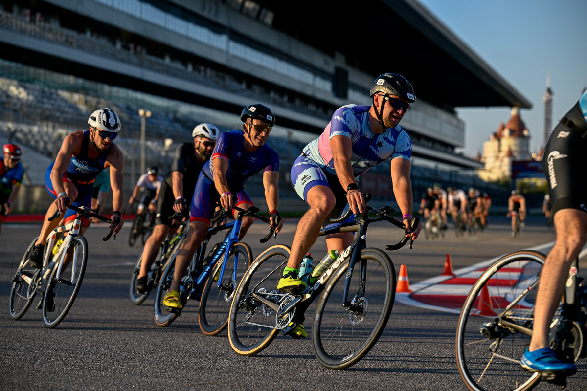 Я в ярком костюме