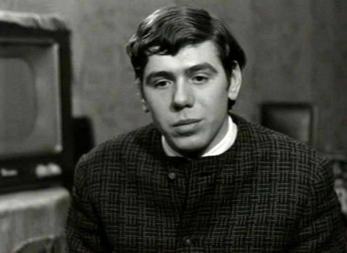 Виктор Ильичев в фильме "Личная жизнь Кузяева Валентина"