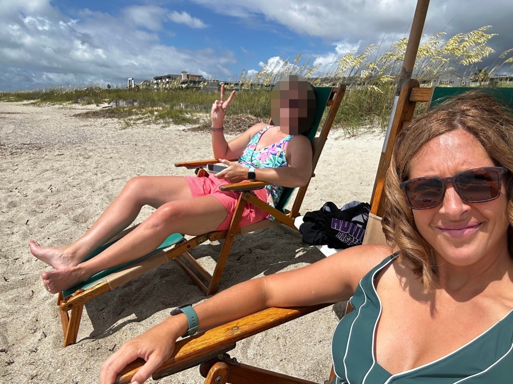 Пайшао, жительница Вестала, штат Нью-Йорк, недалеко от Бингемтона, отправилась в Джорджию со своей женой на празднование Дня независимости и арендовала автомобиль у дочерней компании Hertz 