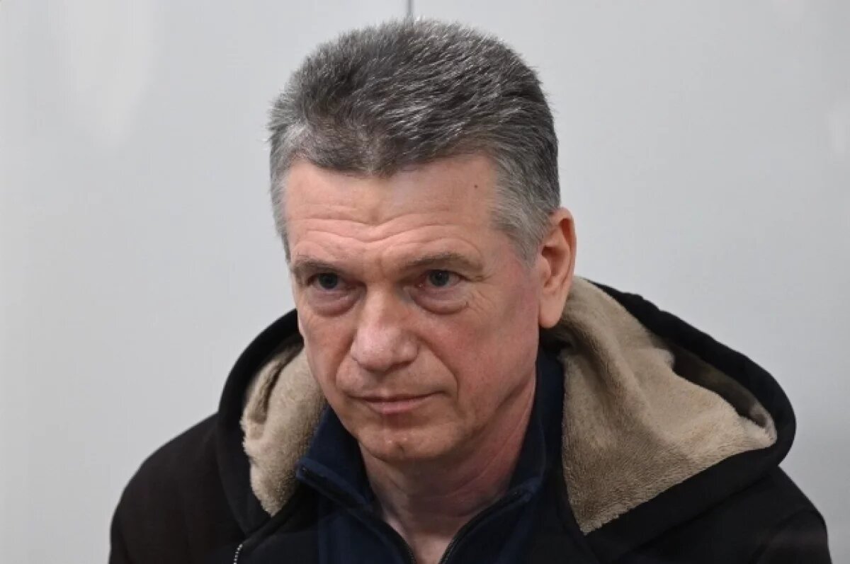    Завершили расследование дела экс-кадровика МО Кузнецова о взятке на ₽80 млн