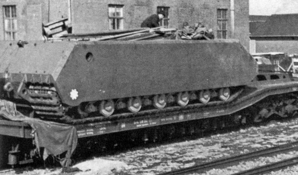 Стягивал его первый образец танка.