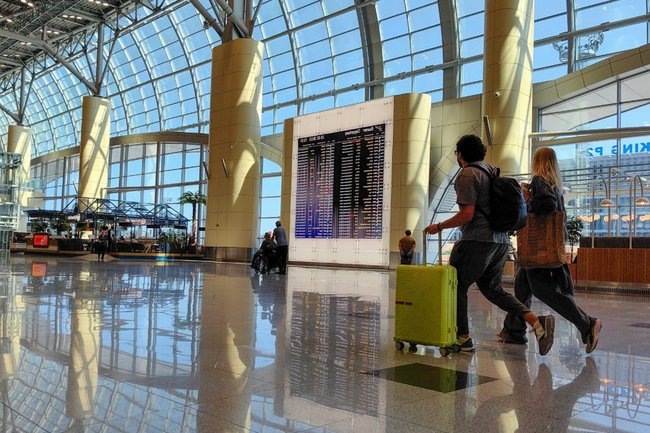    Общественные деятели предложили ограничить выезд россиян в страны НАТО для туристических поездок