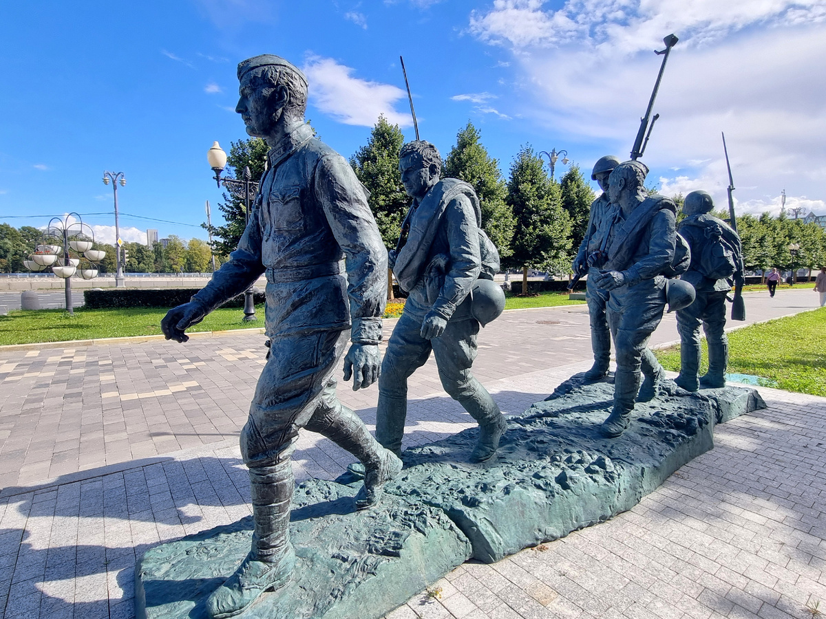 Памятник по фильму «Они сражались за Родину». Фото автора статьи.