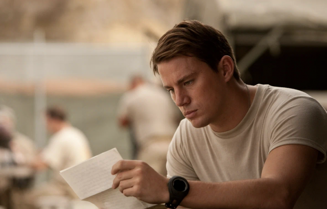    Кадр из фильма «Дорогой Джон»