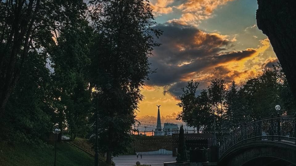 Усадьбы и судьбы земли Смоленской