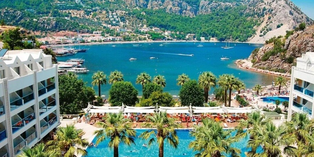 Что так тянет россиян в Турцию