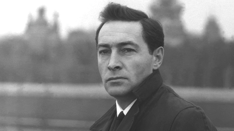 Вячеслав Тихонов отличался скромным и молчаливым характером. О своей первой любви он проговорился лишь однажды. Фото: Pinterest