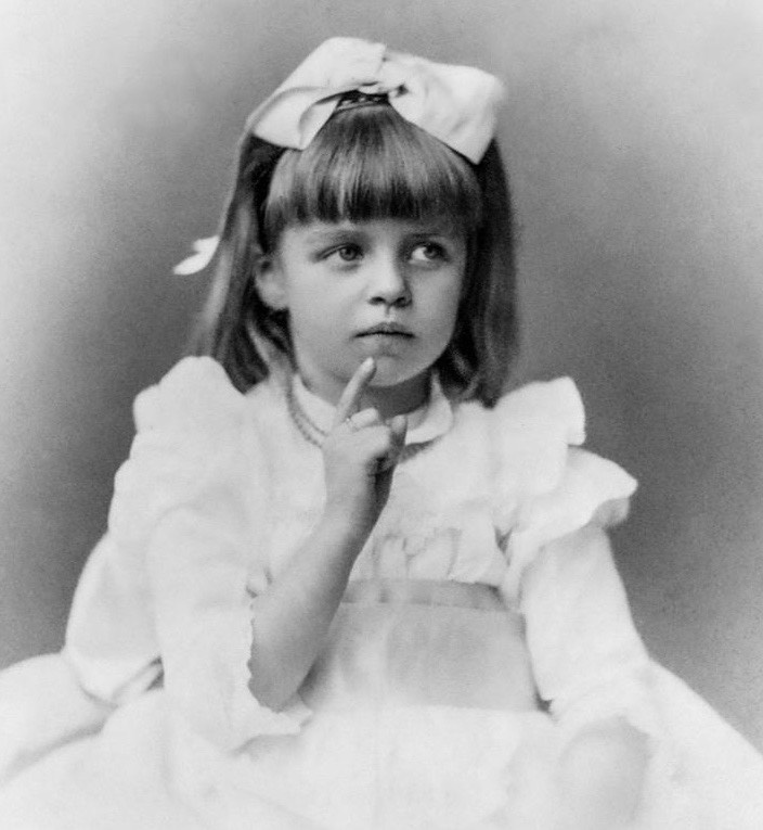 Вот этого ребенка Анна считала некрасивой