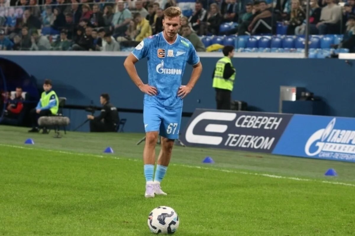    Тренер «Сочи» Осинькин назвал Глушенкова лучшим футболистом страны