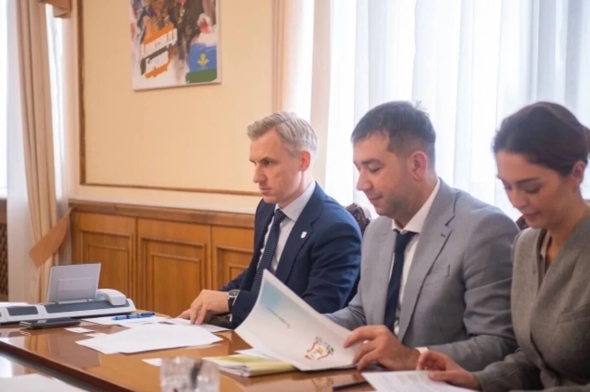    В Смоленской области обсудили обновление транспортного парка