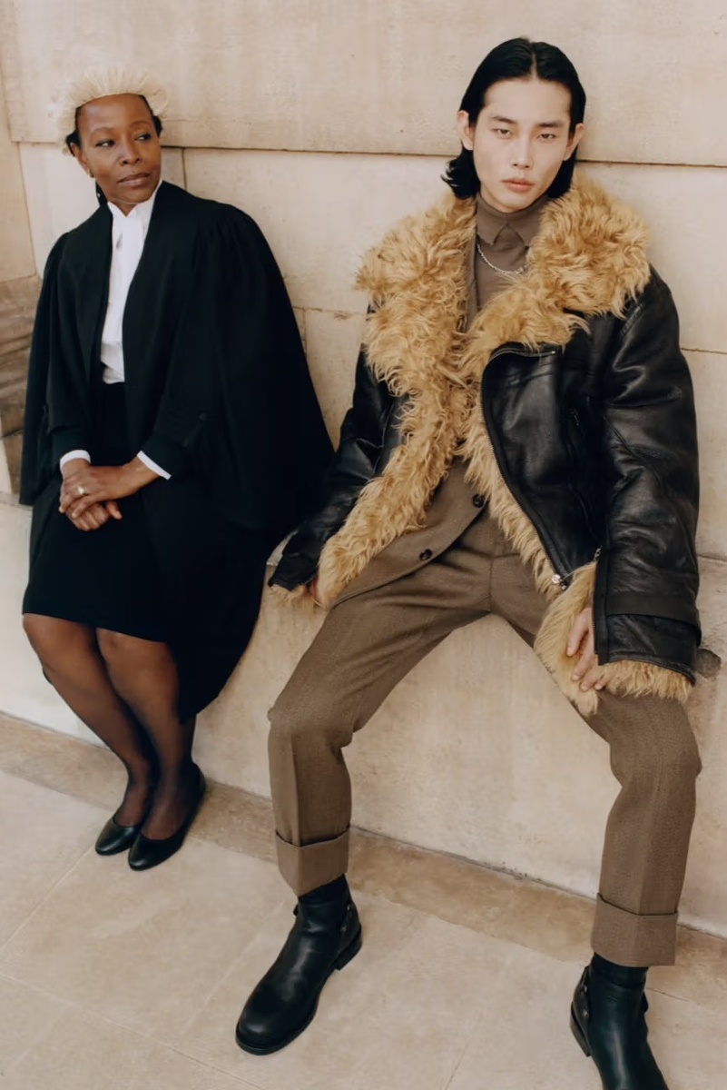    Актриса Оливия Колман стала лицом новой рекламной кампании Burberry (фото 3)