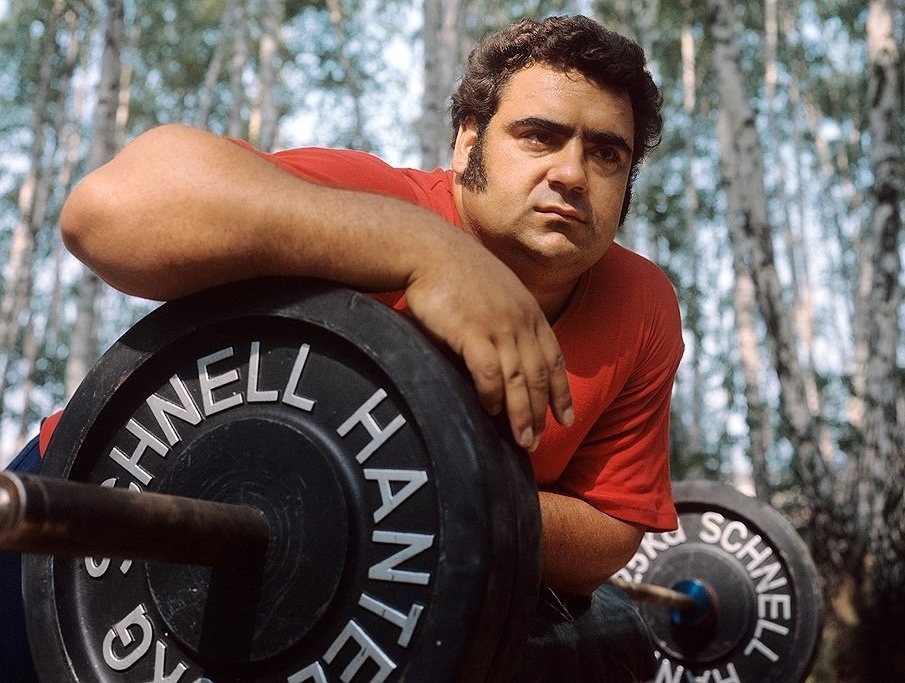 Василий Алексеев: Железный гигант, поднявший мир