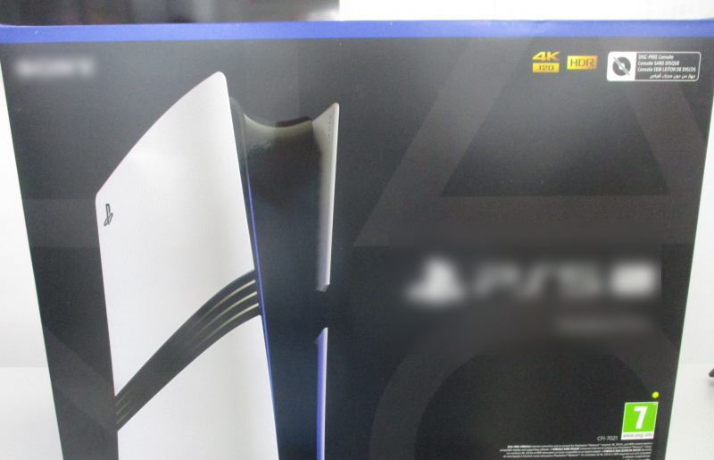    Таможенники изъяли "серые" мобильники и приставки на миллион рублей в ПетрозаводскеКарельская таможня