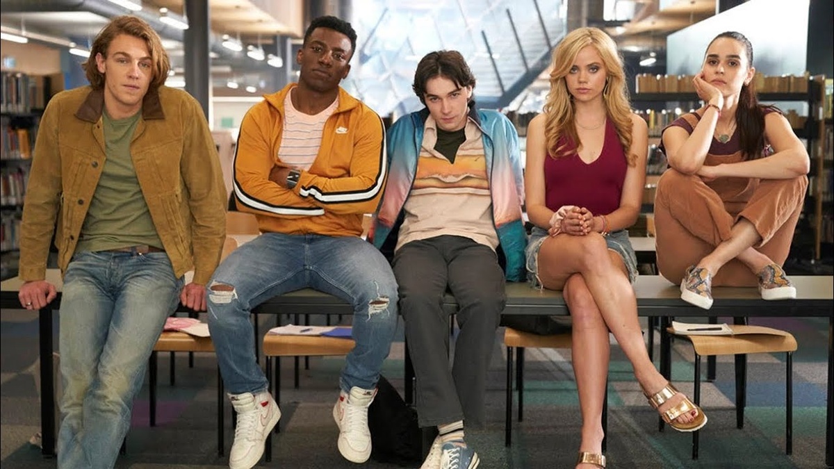 хулиган-спортсмен-труп-красотка-ботаничка