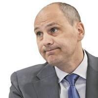 Денис Паслер