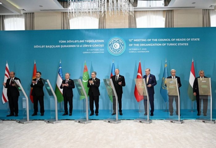 Торжественная церемония закладки фундамента мечети в Физули, 7 октября, 2025 г., Габала, Азербайджан (Фото: president.az)