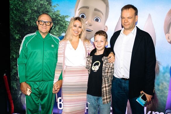 Листайте вправо, чтобы увидеть больше изображений