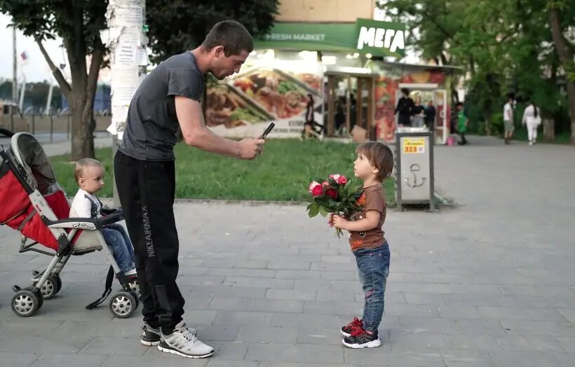  В России пап чествуют в третье воскресенье октября   © РИА Новости. Александр Сухов